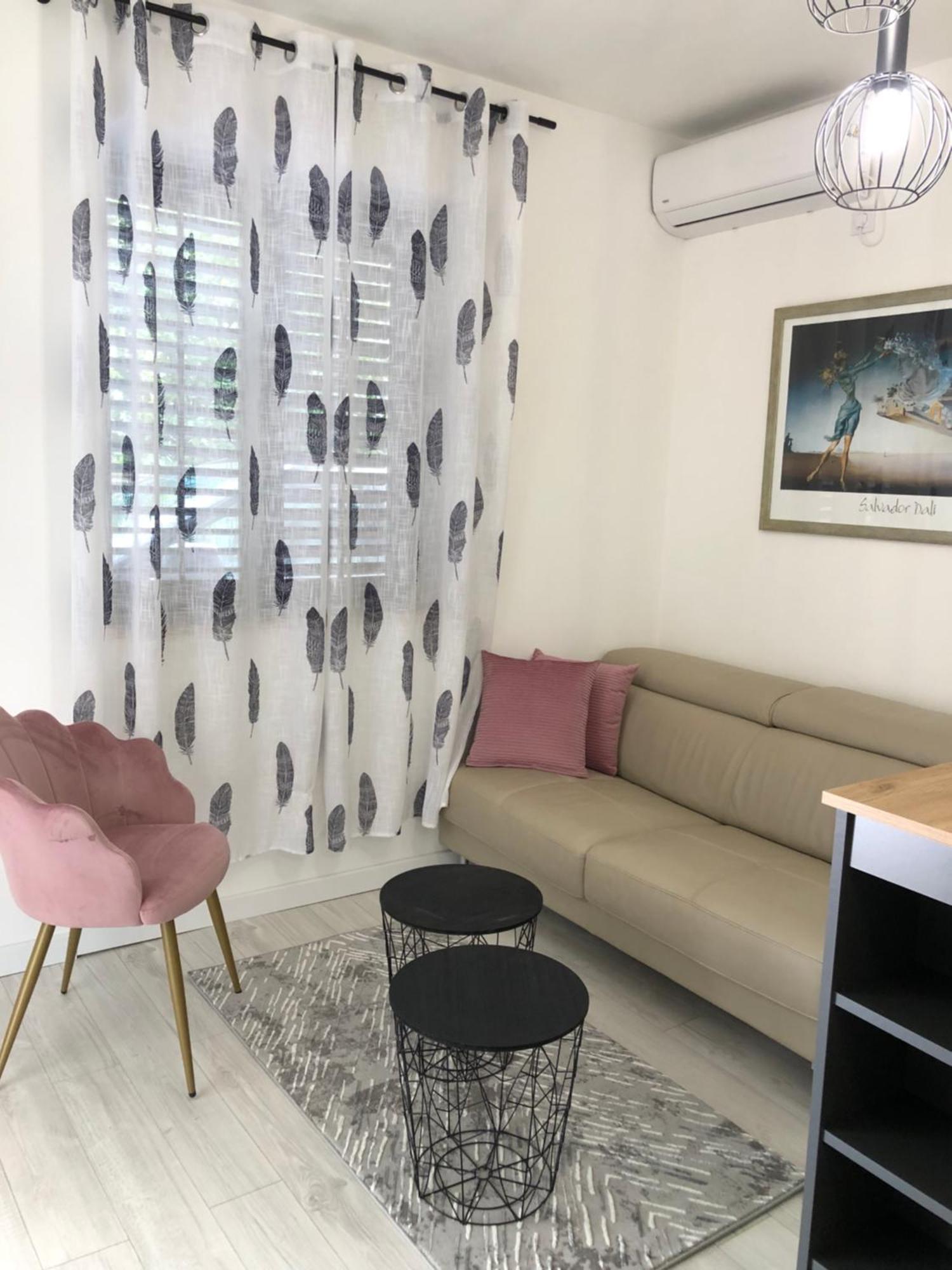 M&M Apartments Тиват Экстерьер фото