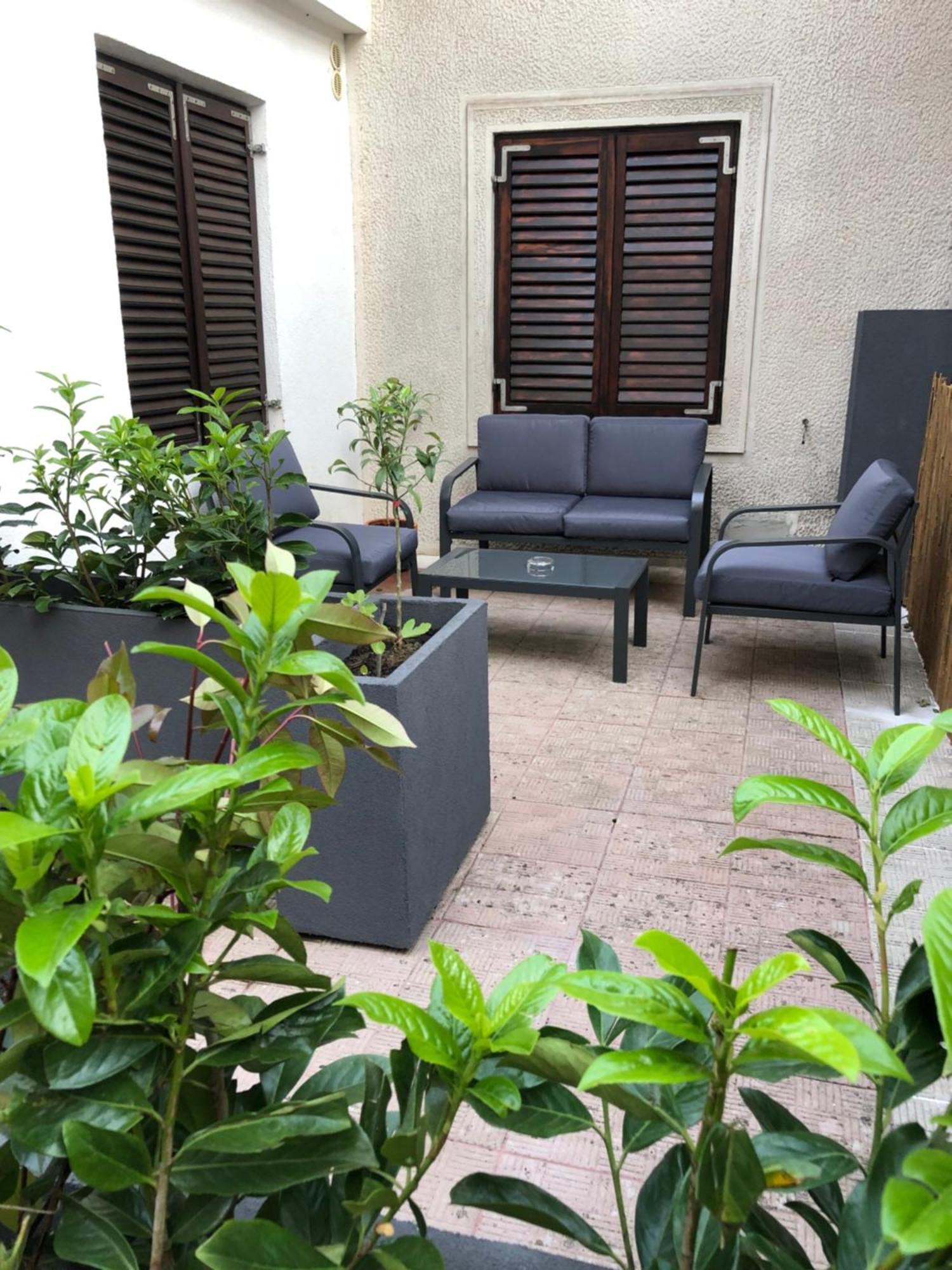 M&M Apartments Тиват Экстерьер фото